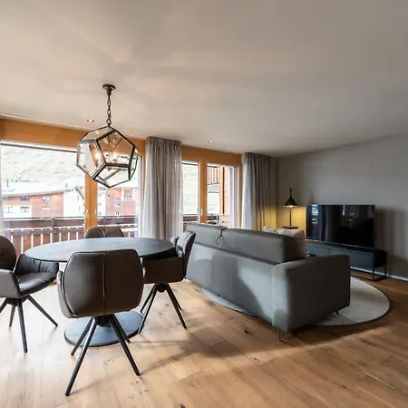 Апартаменты Modern & Ruhig Mit Matterhornblick By Zermattstays *